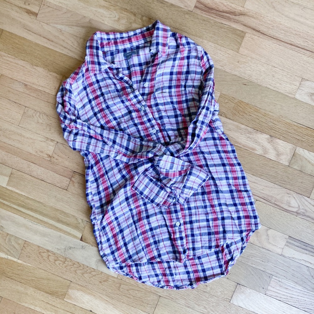Aerie plaid button down shirt